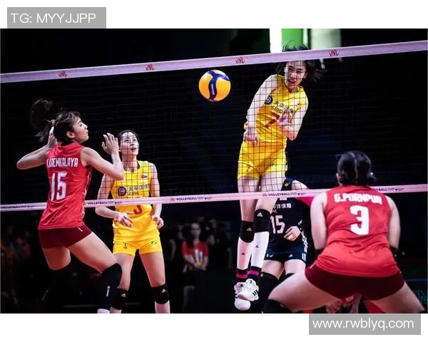 荷兰女排与泰国女排激战正酣谁将赢得这场巅峰对决